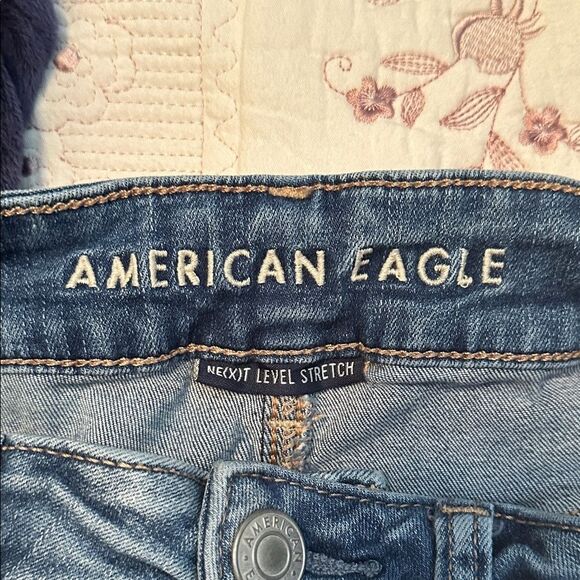 American Eagle Outfitters Ripped Blue Jean Shorts. - Picture 3 of 4